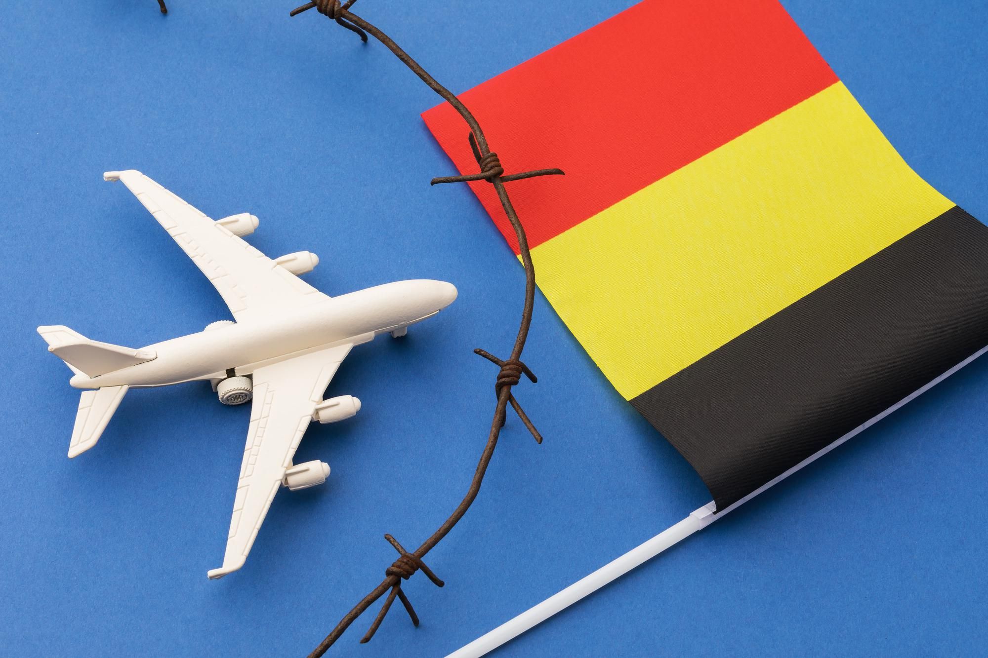 romania-removes-passenger-locator-form-requirement-for-travellers